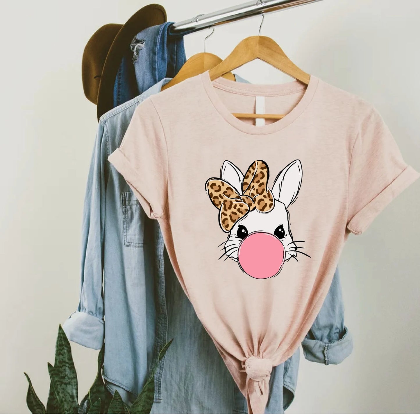 BUBBLEGUM BUNNY TEE
